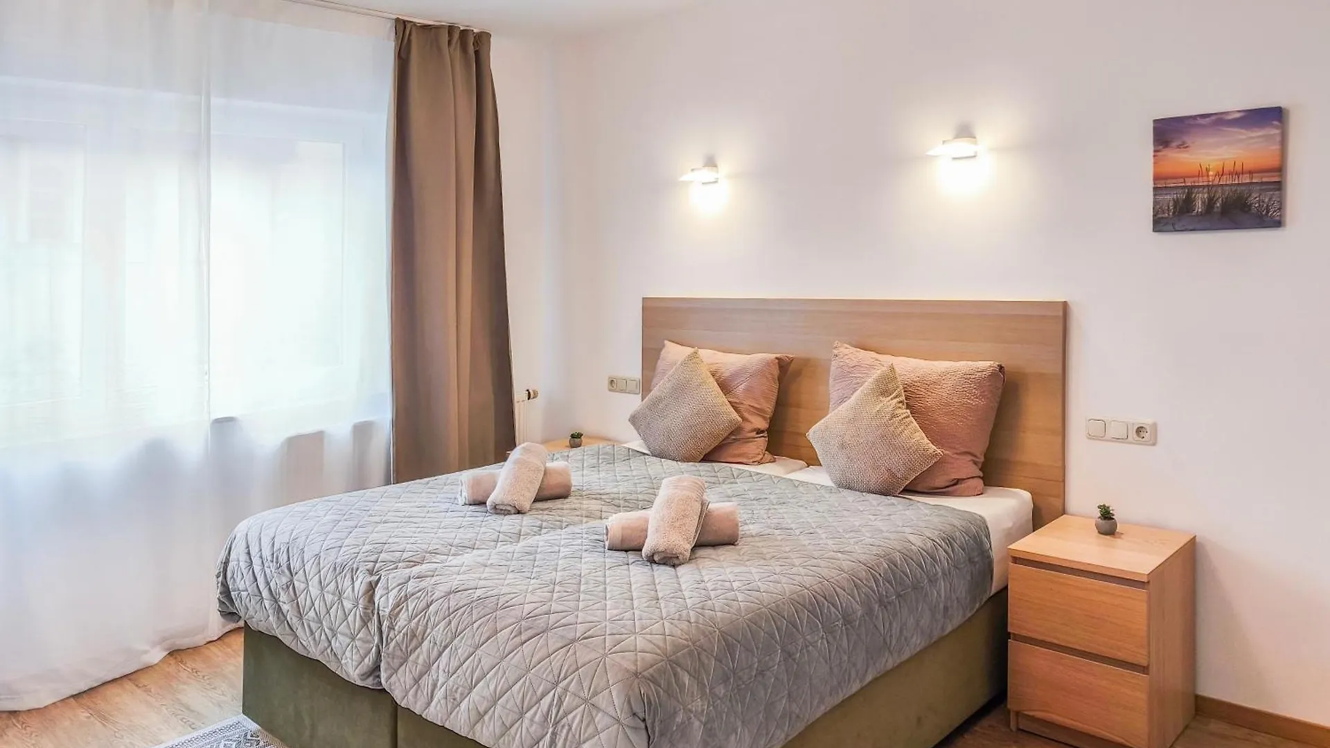 Apartamento Falk Homes- Luxus Apartments, Ideal Fuer Geschaeftsreisende & Familien - Nahe Messe, Im Zentrum Nuernbergs Mit Balkon, Arbeitsplatz & Parkplatz, Self Check-In